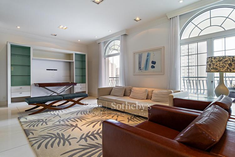listing-img