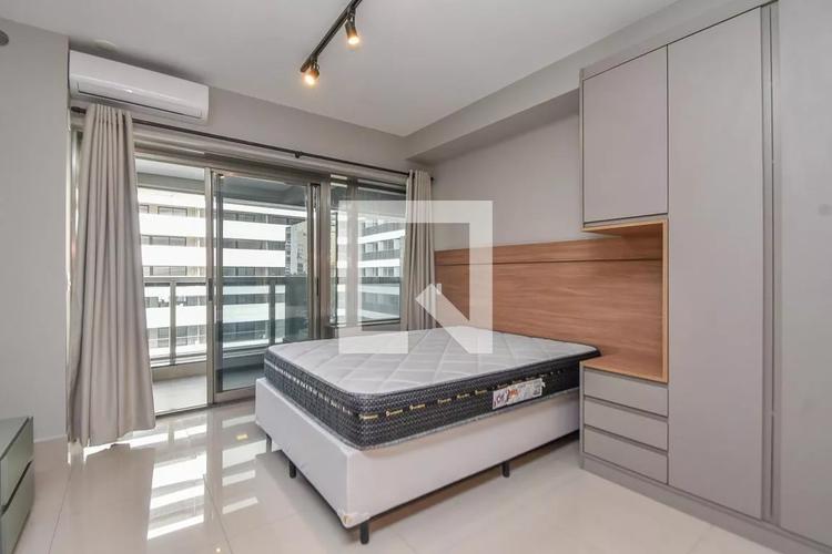 listing-img
