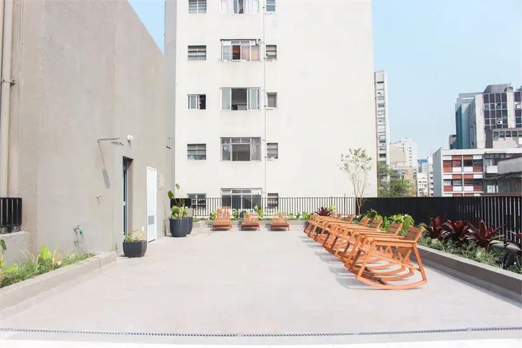 listing-img