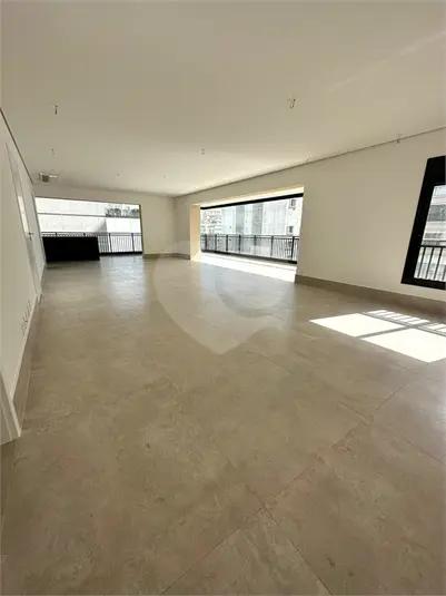 listing-img