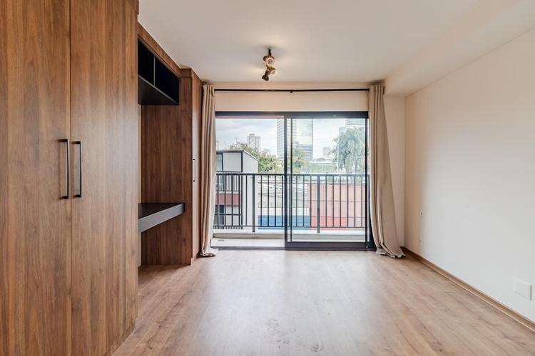 listing-img