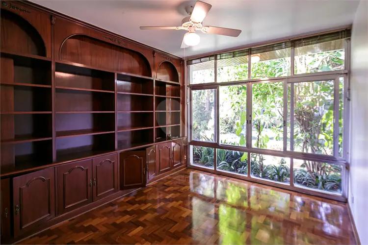 listing-img