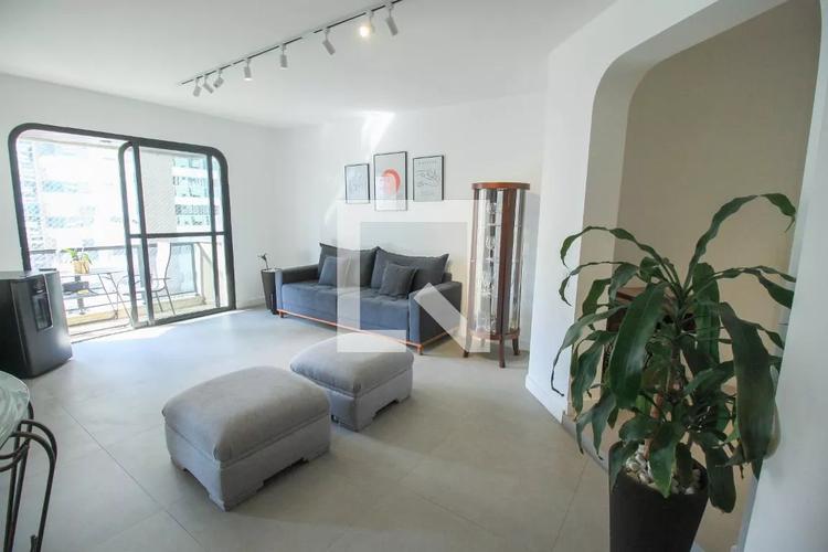 listing-img