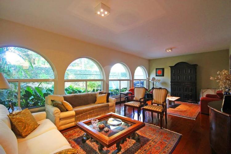 listing-img
