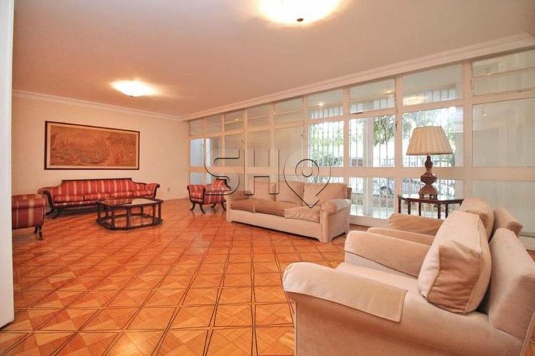 listing-img