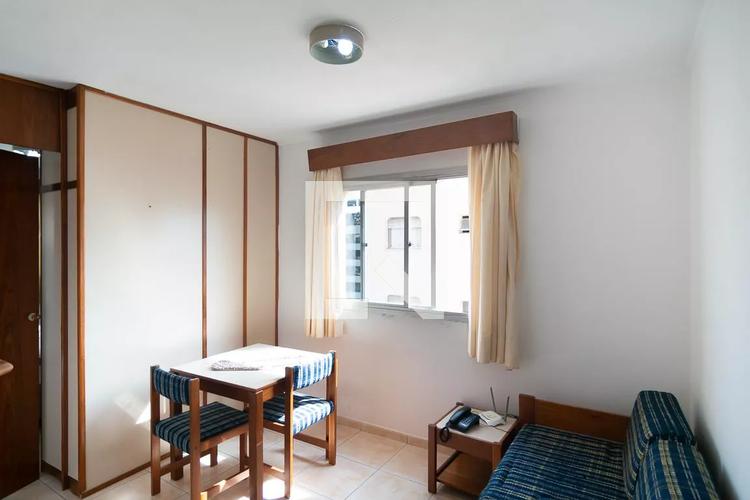 listing-img