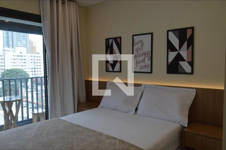 listing-img