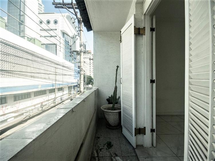 listing-img