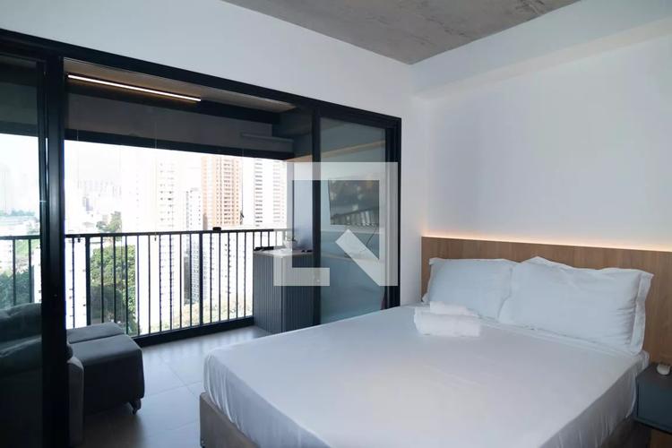 listing-img