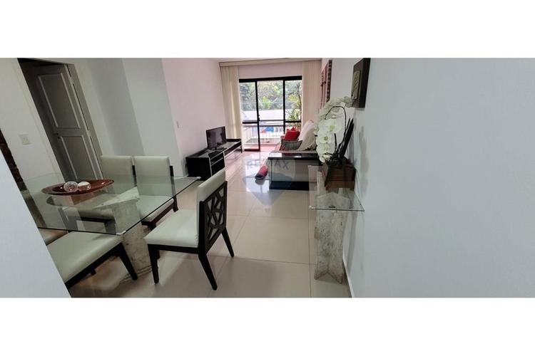 listing-img
