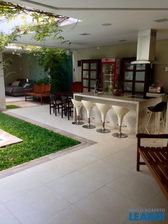 listing-img