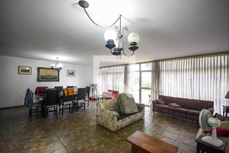 listing-img