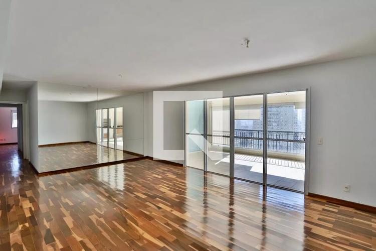 listing-img