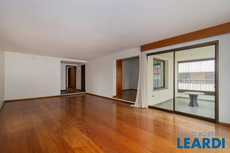 listing-img