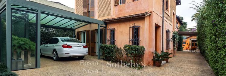 listing-img