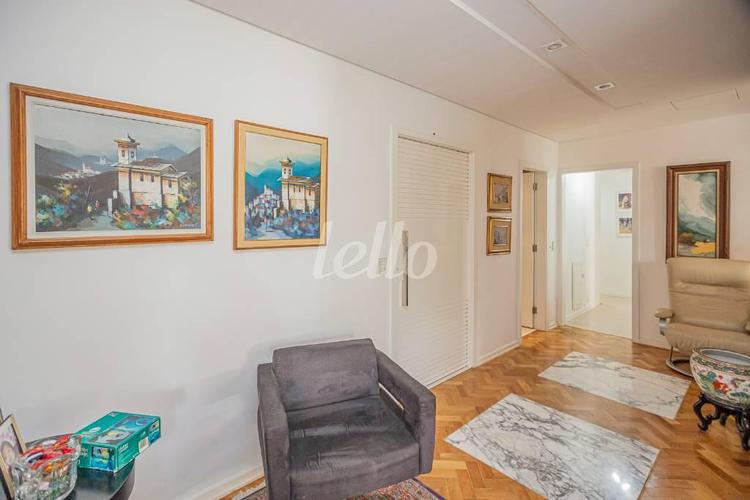 listing-img