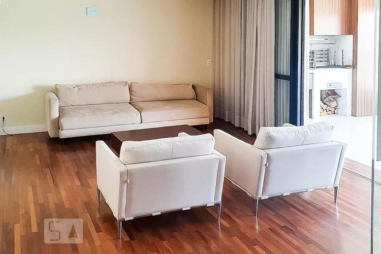 listing-img