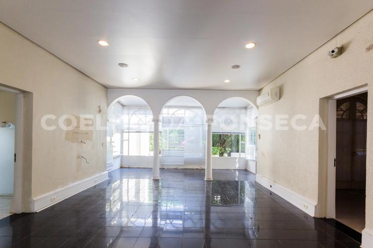 listing-img