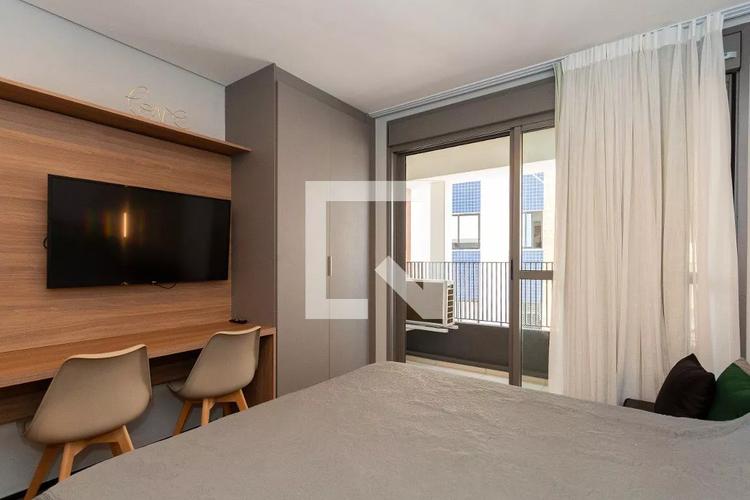 listing-img