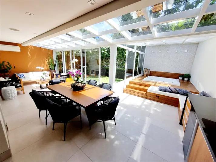 listing-img
