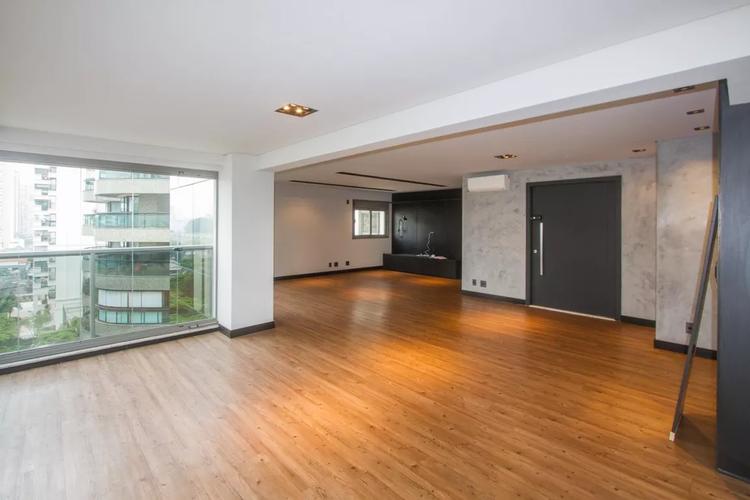 listing-img