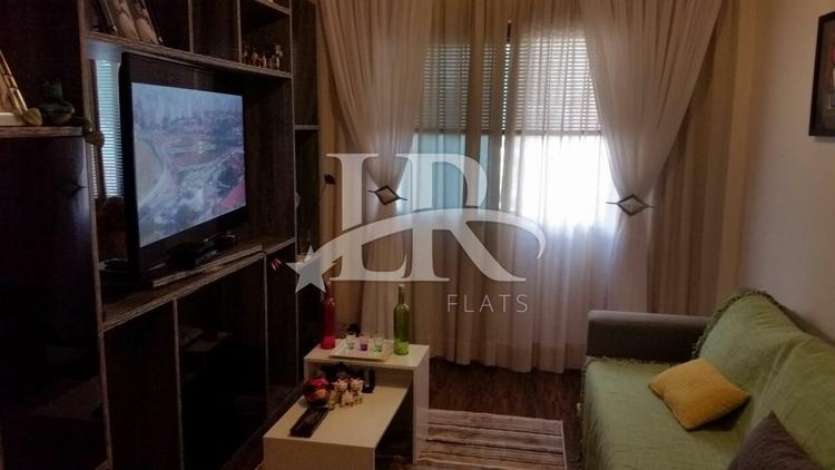 listing-img
