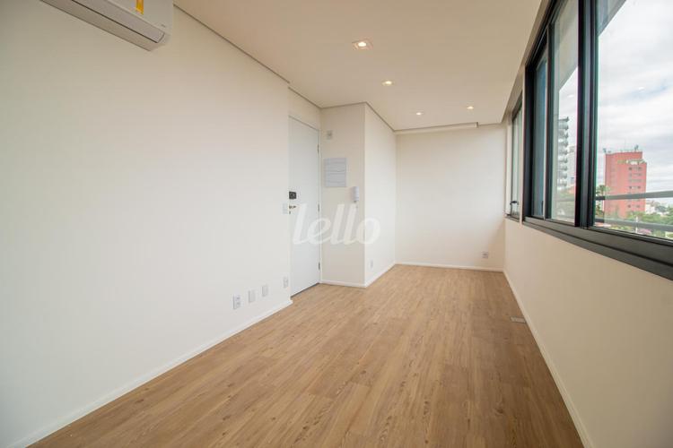 listing-img