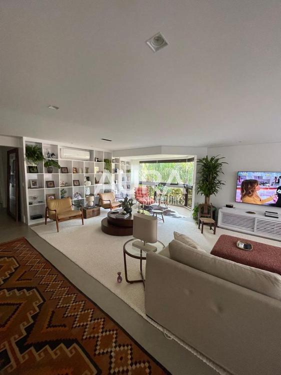 listing-img