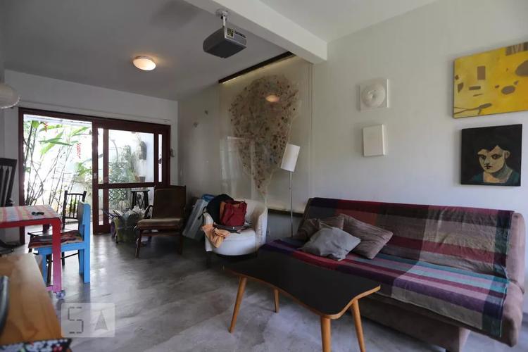 listing-img