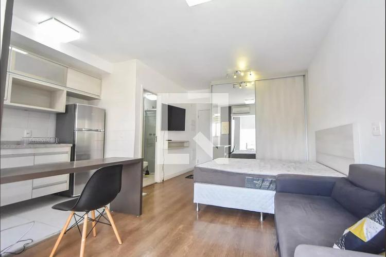listing-img