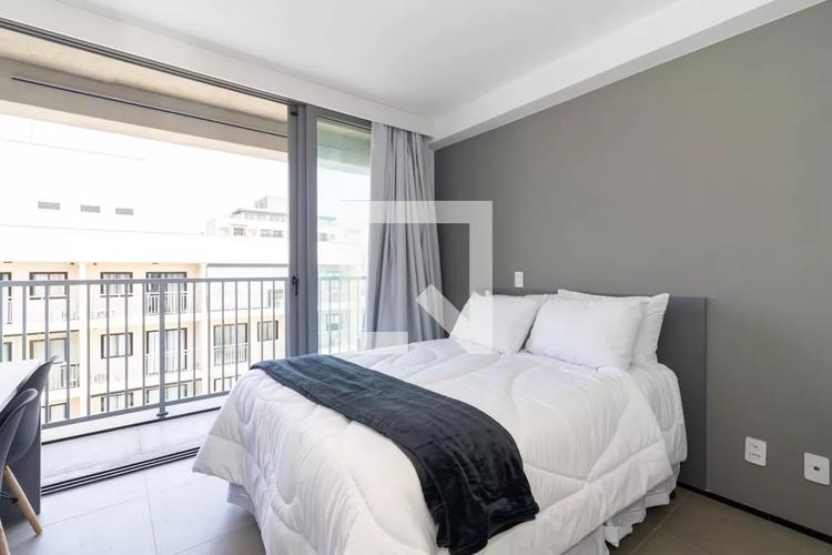 listing-img