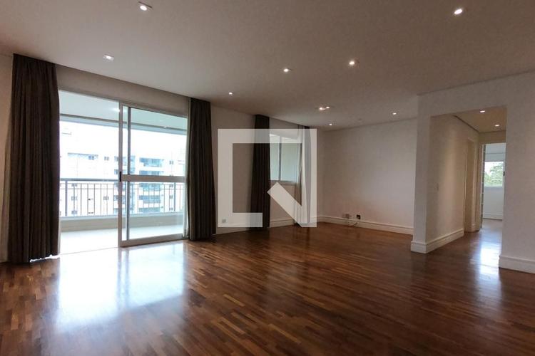 listing-img