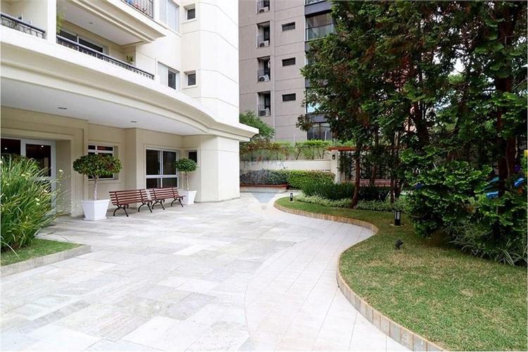 listing-img
