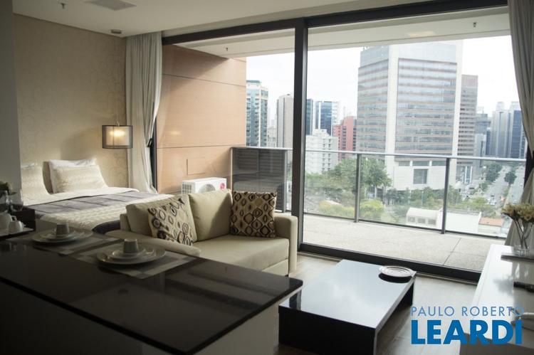 listing-img