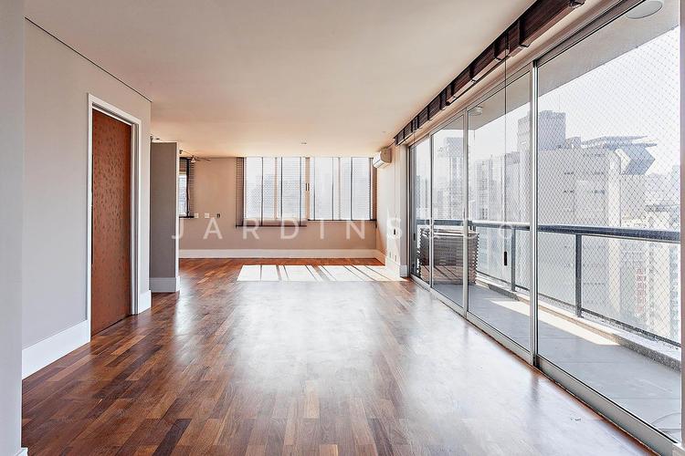 listing-img