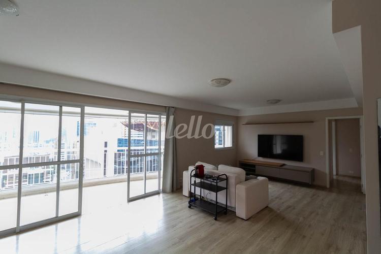 listing-img