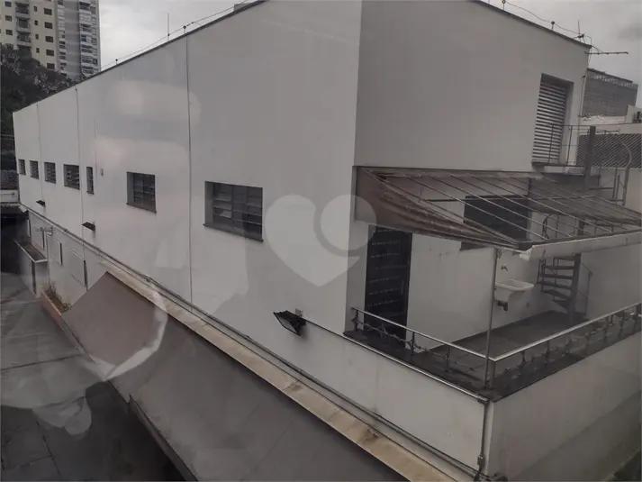 listing-img