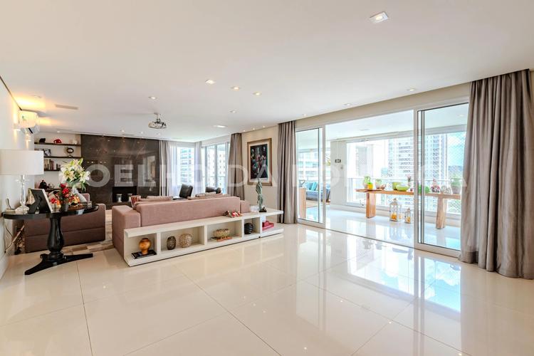 listing-img