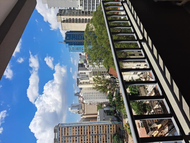 listing-img