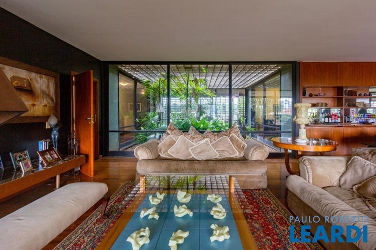 listing-img
