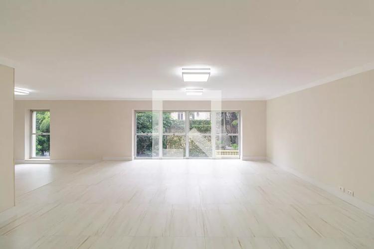 listing-img