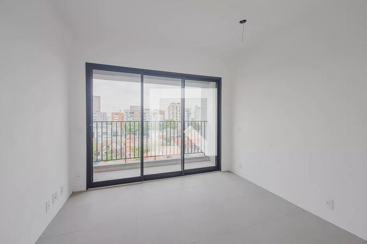 listing-img