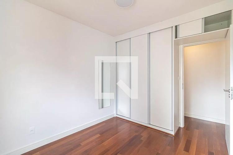 listing-img