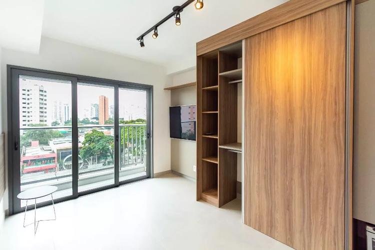 listing-img