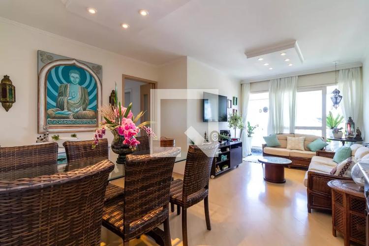 listing-img