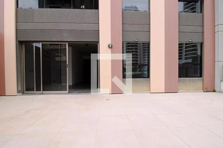 listing-img