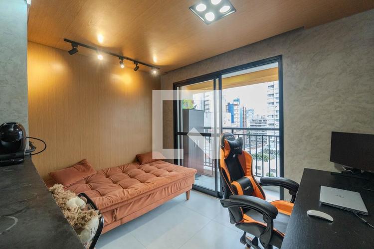 listing-img