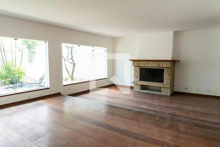 listing-img