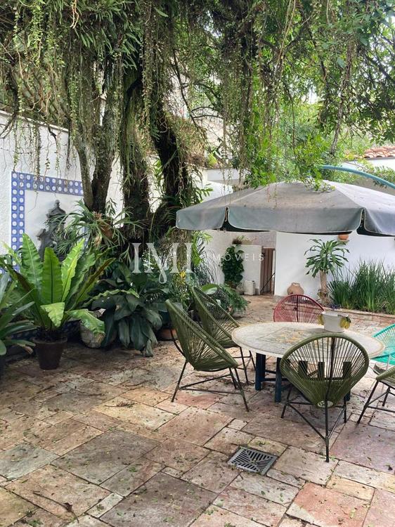 listing-img