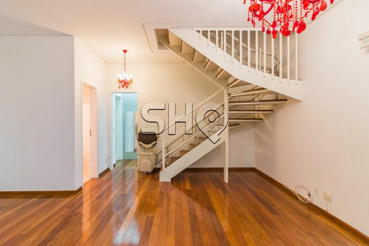 listing-img
